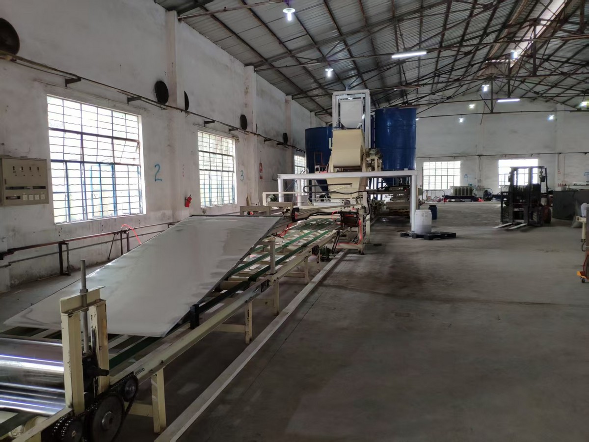 全自动玻镁板生产线